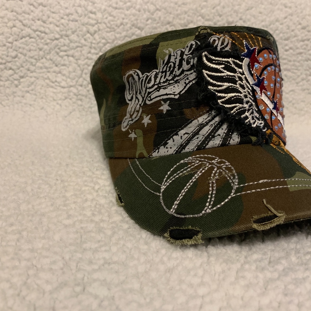 Hat - Picture 3 of 3